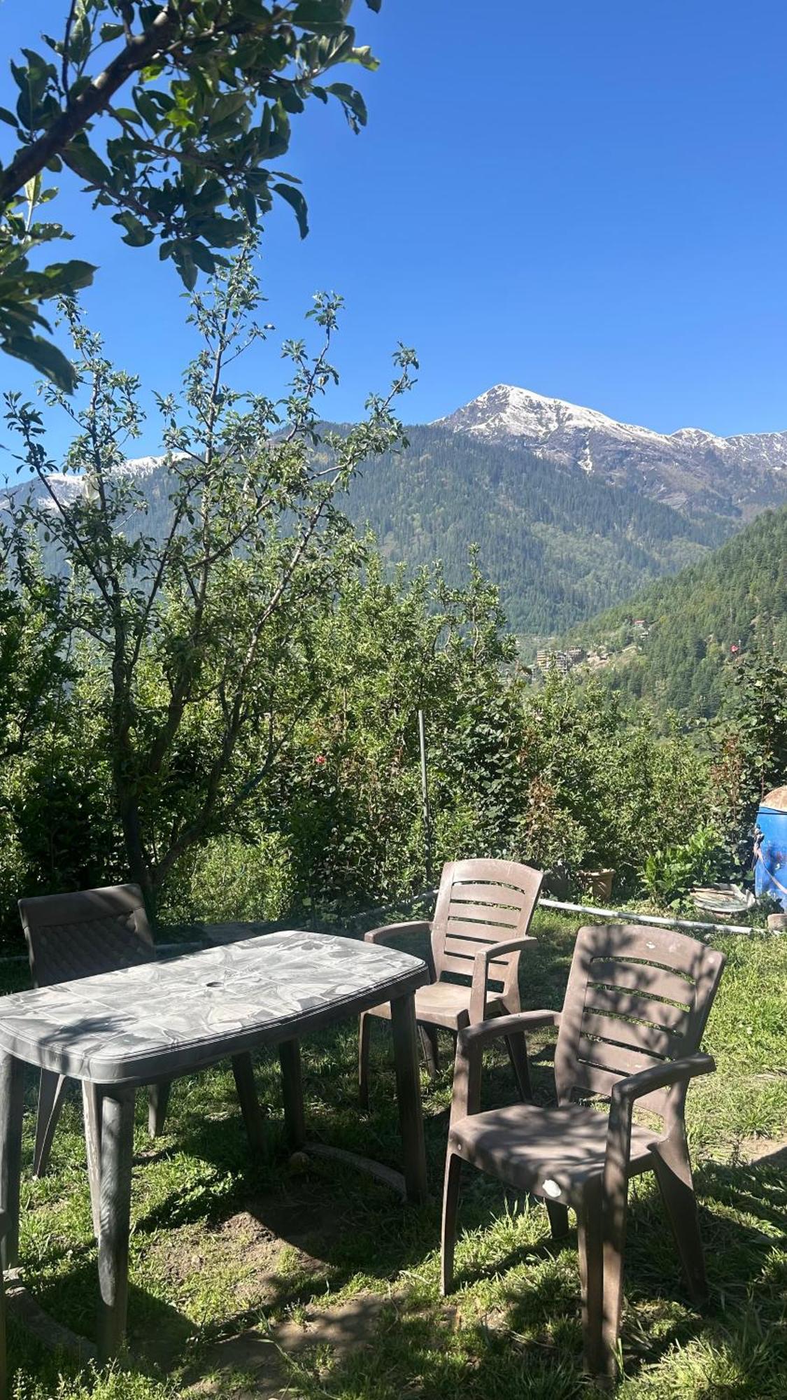 Sunface Homestay Manāli Extérieur photo