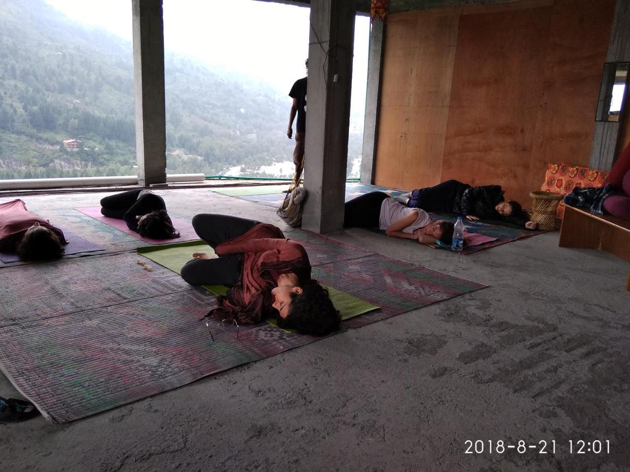 Sunface Homestay Manāli Extérieur photo