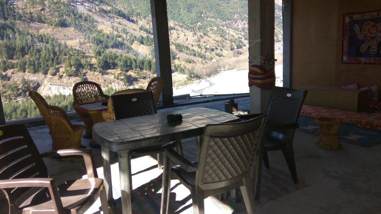 Sunface Homestay Manāli Extérieur photo