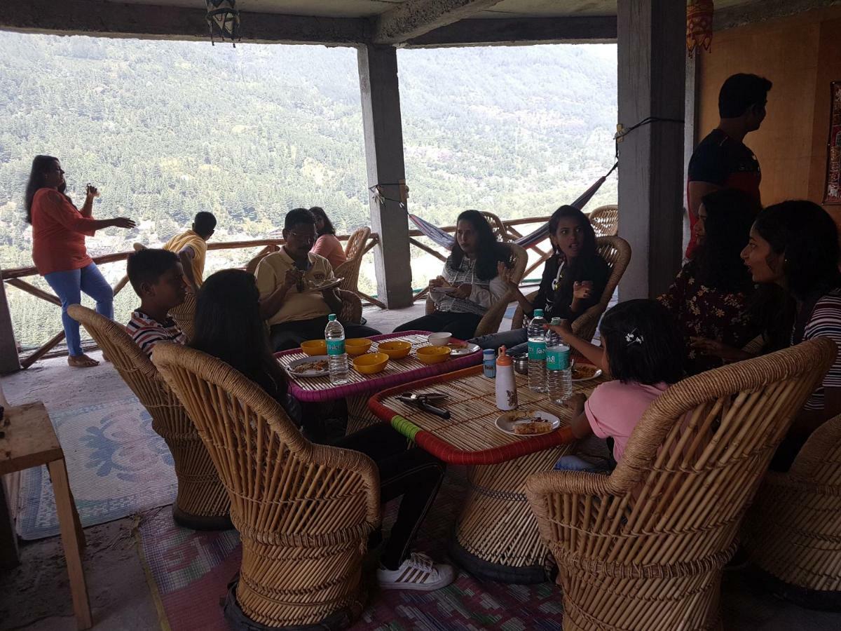 Sunface Homestay Manāli Extérieur photo